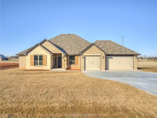 782 Ole Rock Creek Road, Tuttle, OK 73089