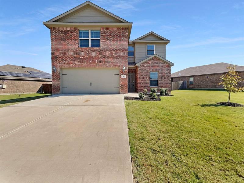 167 Presidents Way, Venus, TX 76084