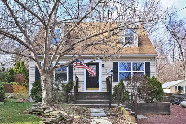 19 Thompson St, Bernardsville Boro, NJ 07924