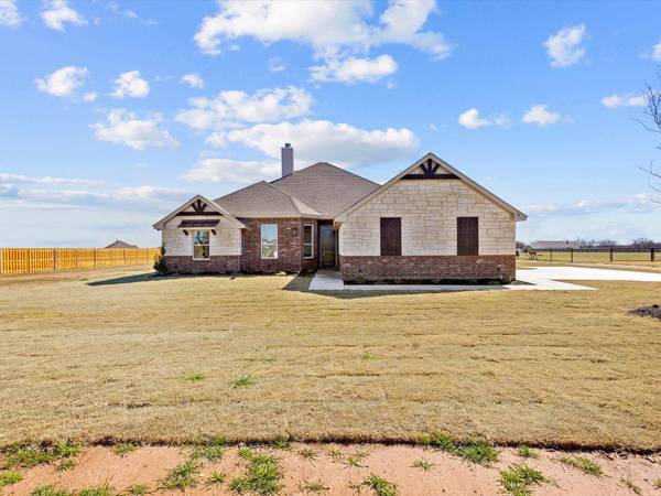 259 County Road 1105, Rio Vista, TX 76093