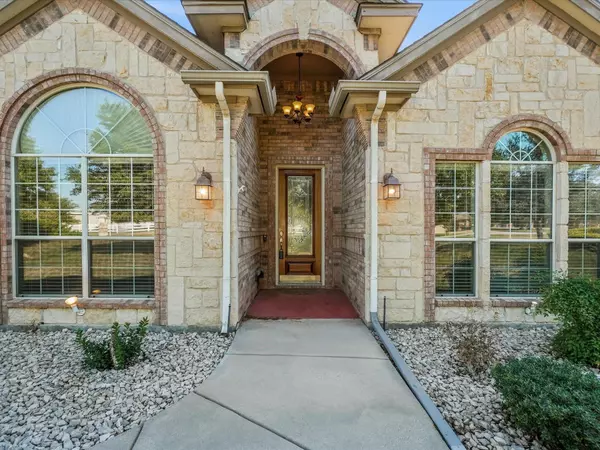 Haslet, TX 76052,13708 Mallard Springs Drive