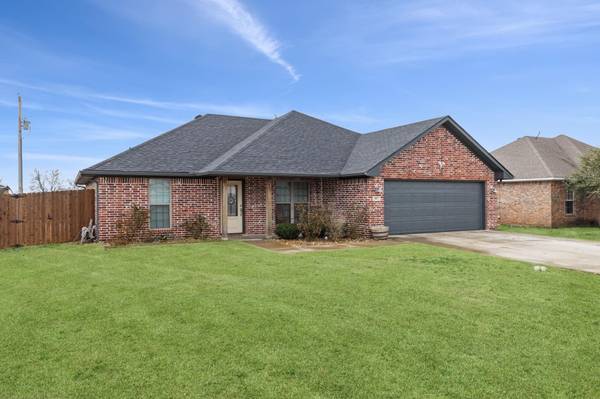 607 Katy Lane, Whitewright, TX 75491