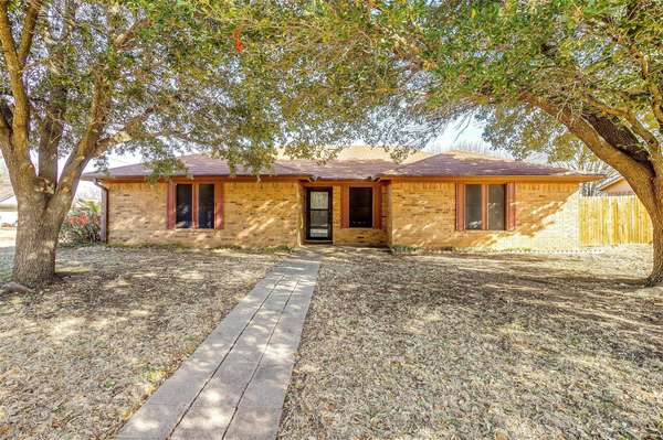 1520 Morningside Drive, Cleburne, TX 76033