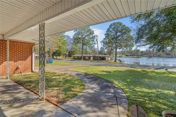 306 Lakeshore Drive, Minden, LA 71055