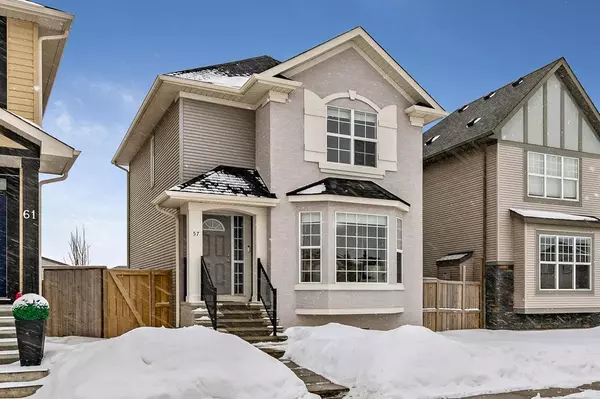 Calgary, AB T3M 0L5,57 Cranberry LN SE