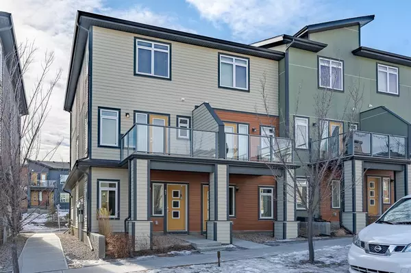 Calgary, AB T3R 1T5,47 Sage Bluff Gate NW