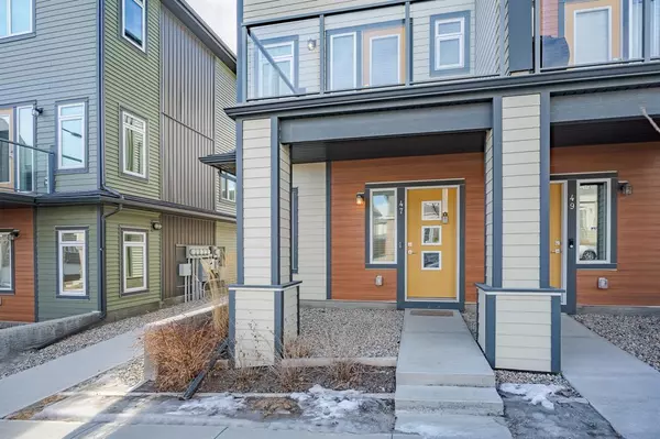 Calgary, AB T3R 1T5,47 Sage Bluff Gate NW