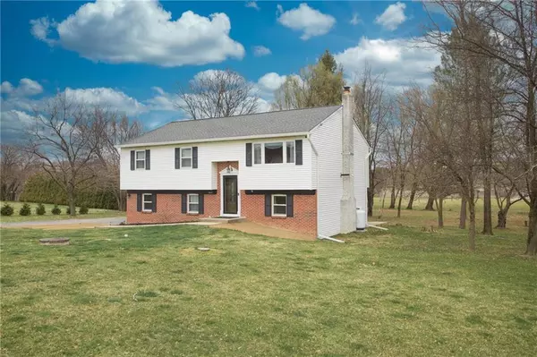 3837 Best Station Road, Washington Twp, PA 18080