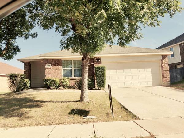 1428 Wind Dancer Trail, Fort Worth, TX 76131