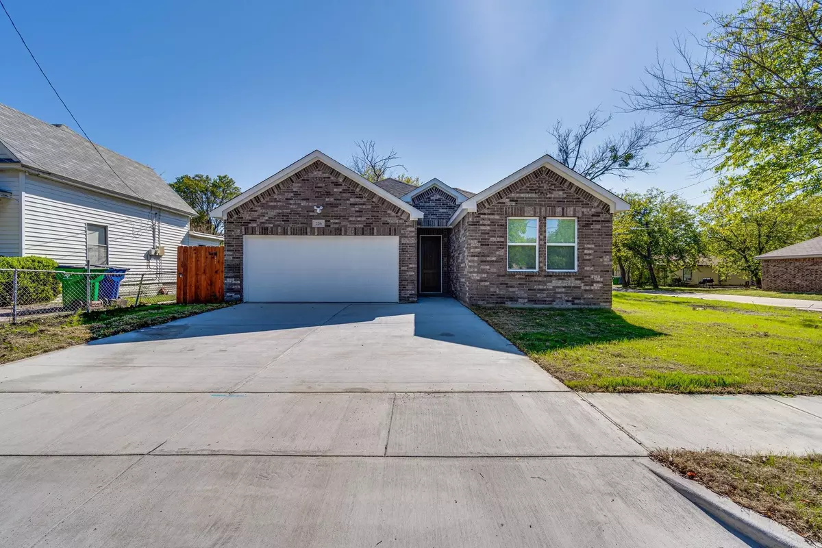 Waxahachie, TX 75165,226 Dunlap Street