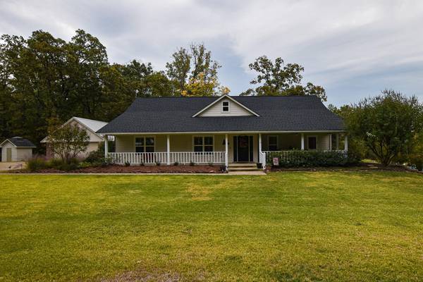 330 County Road 4914, Troup, TX 75789