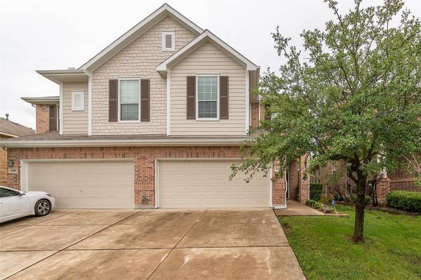 1409 Ravenwood Drive #09/11, Mansfield, TX 76063