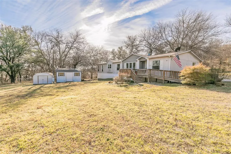 871 New Highland Road, Springtown, TX 76082