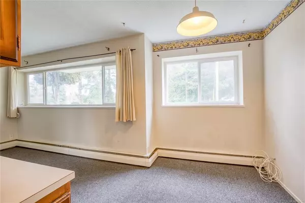 Nanaimo, BC V9R 2A4,995 Bowen Rd #107