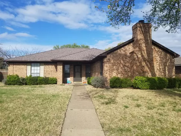 125 W Bancroft Drive, Garland, TX 75040