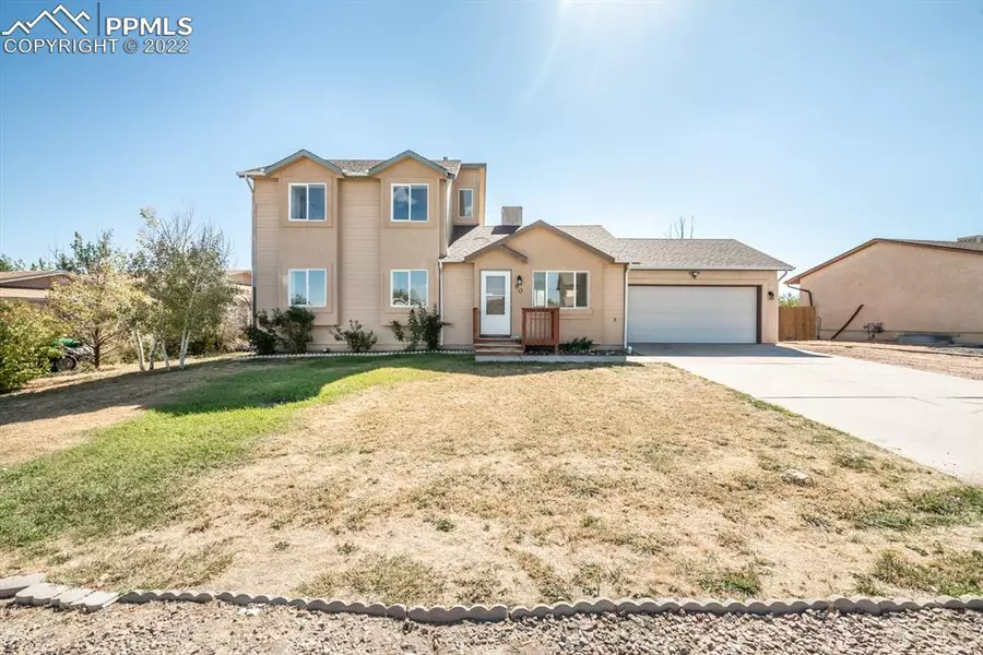 90 E Falcon DR, Pueblo West, CO 81007