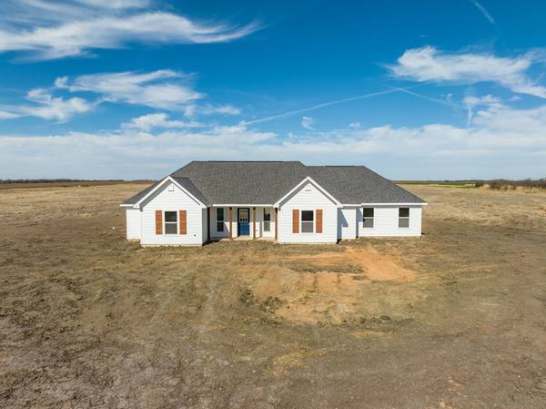 2433 Trlica Road,  West,  TX 76691