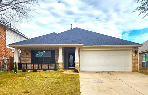 1329 Cattle Crossing Drive, Fort Worth, TX 76131