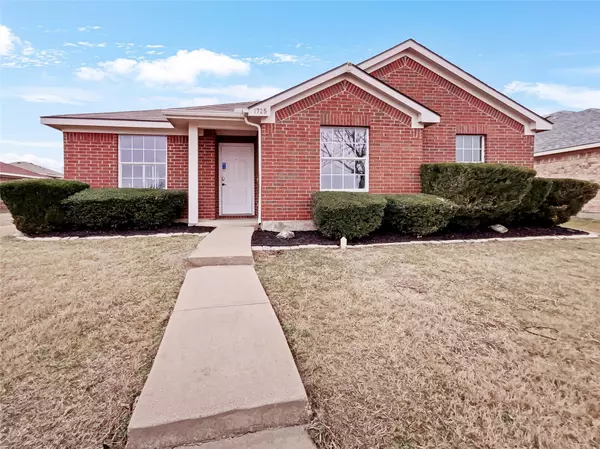 1725 Chapman Drive, Lancaster, TX 75134