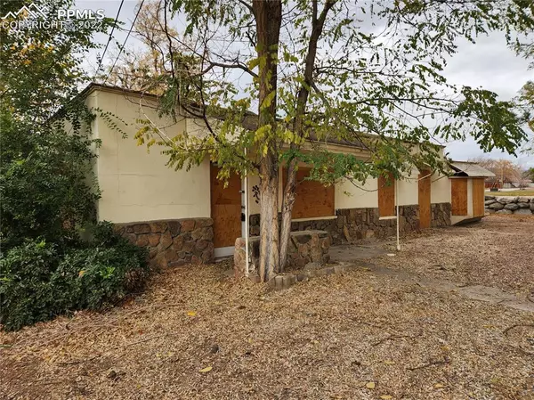 Canon City, CO 81212,915 N 15th ST