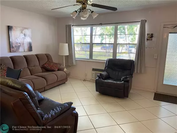 Deerfield Beach, FL 33442,607 Durham V  #607