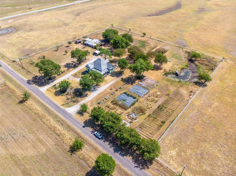 1754 Heritage Road, Gordonville, TX 76245