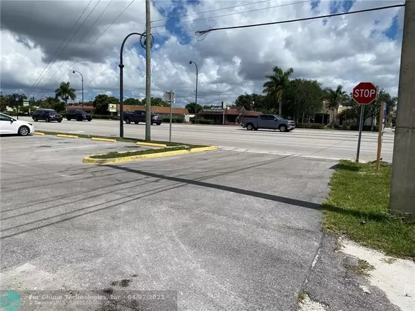 Miramar, FL 33023,6010 Miramar Pkwy