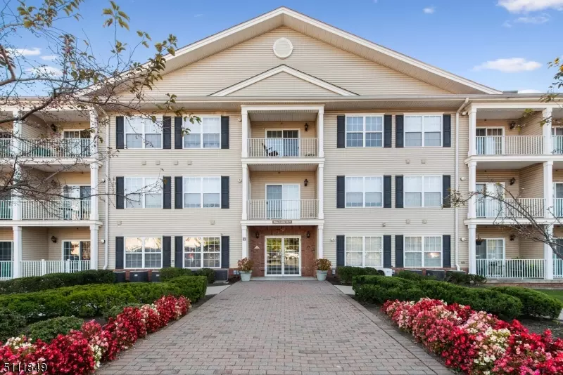 Edison Twp., NJ 08837,171 Liddle Ave #171