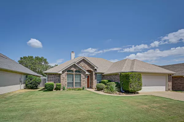 Arlington, TX 76001,4303 Fox Court