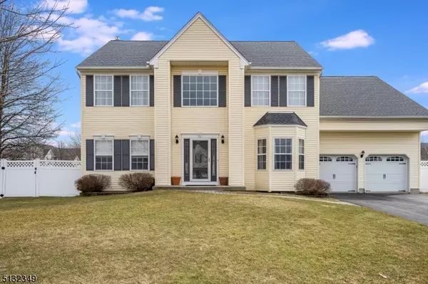 27 Robeson Ridge, Oxford Twp., NJ 07863