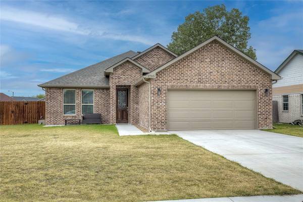 1705 Fred Street, Greenville, TX 75401