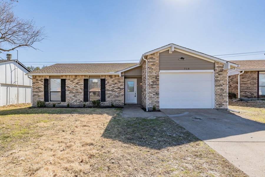 718 Rolling Ridge Drive, Allen, TX 75002