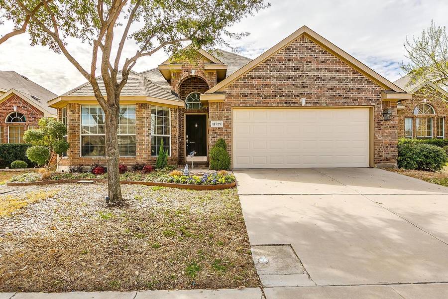 11729 Wild Pear Lane, Fort Worth, TX 76244