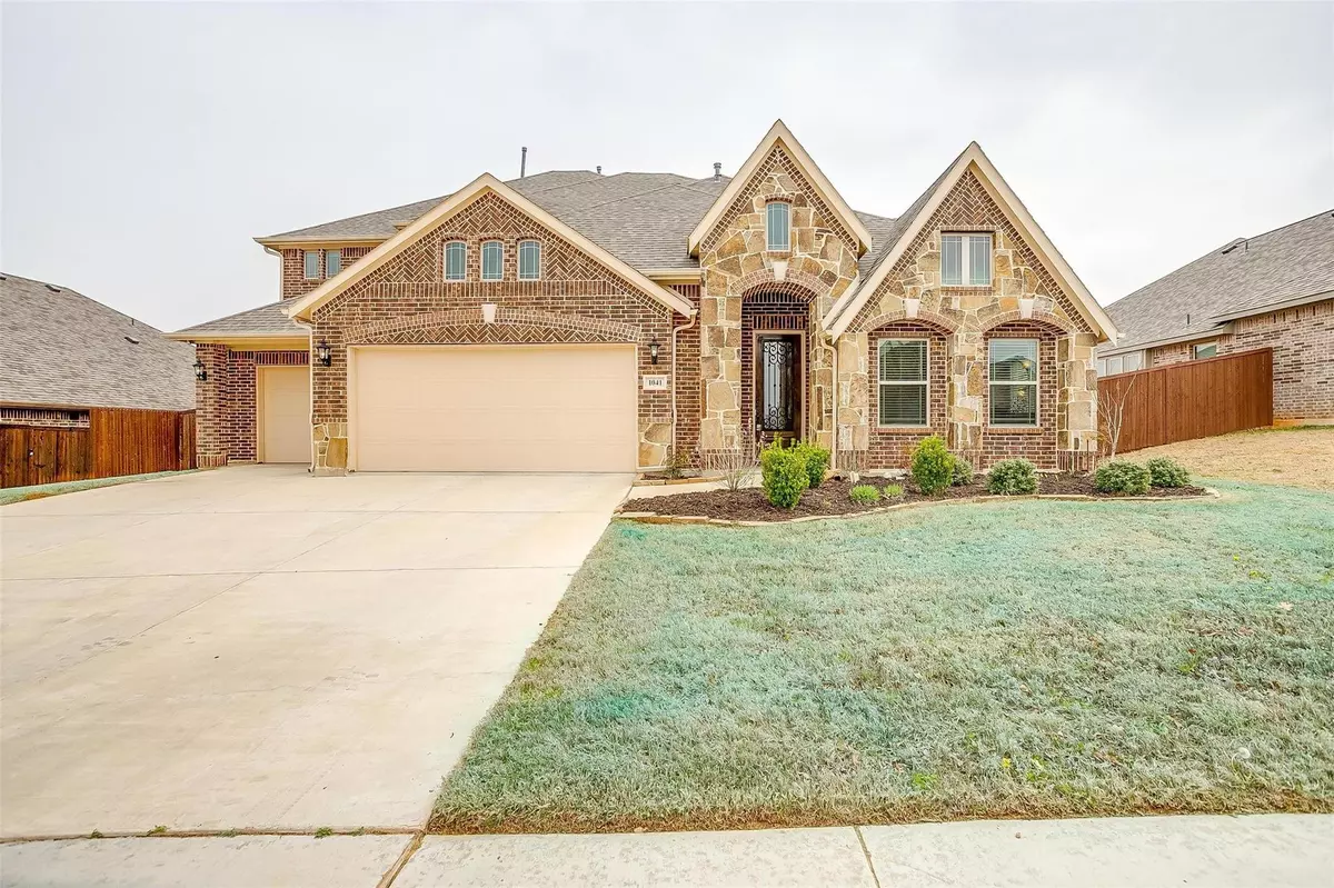 Burleson, TX 76028,1041 Weeping Oak Drive