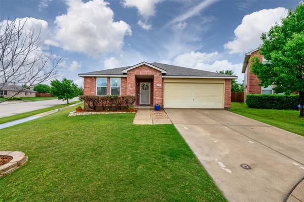 6101 Countess Lane, Denton, TX 76210