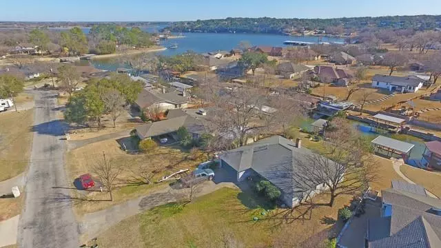 4035 Dakota Trail, Granbury, TX 76048