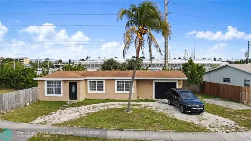 2760 NE 16th Ave, Pompano Beach, FL 33064