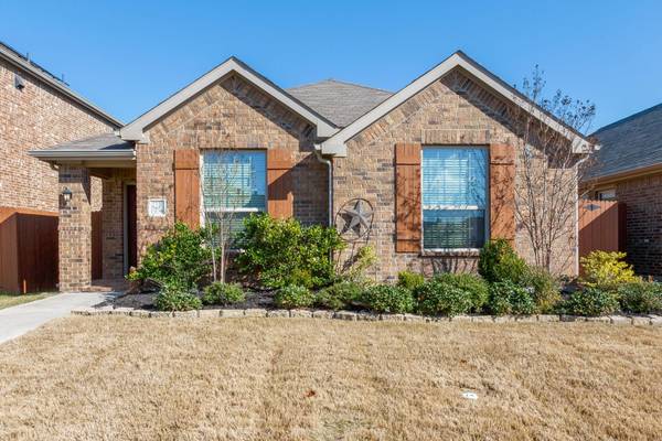 4210 Rain Lilly Drive, Heartland, TX 75126