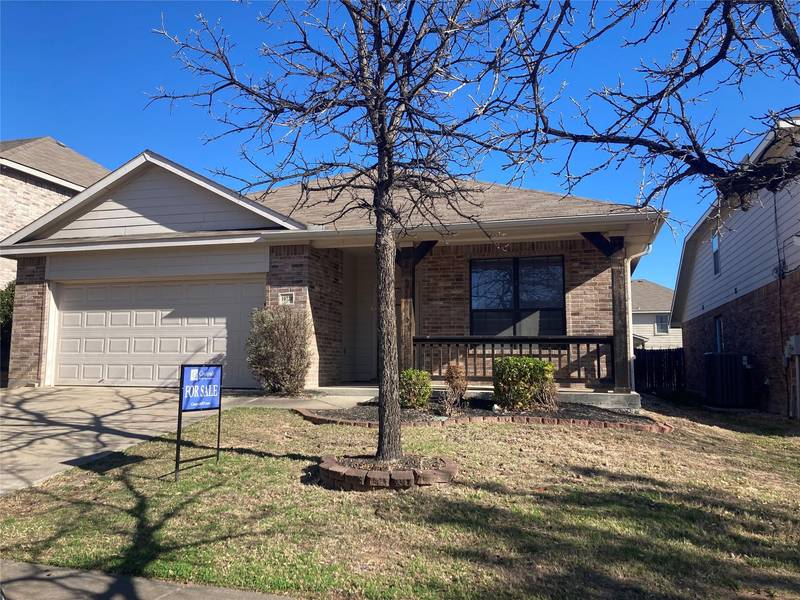 10724 Bluestone Road, Fort Worth, TX 76108