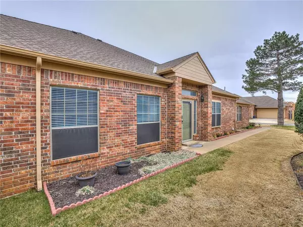 4619 NW 25th Place, Oklahoma City, OK 73127