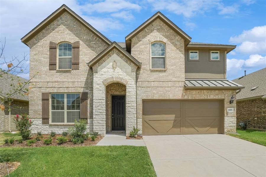 1005 Rosebay Drive, Fort Worth, TX 76247