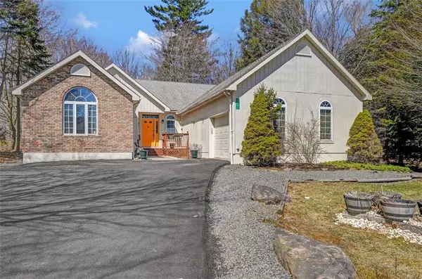 Coolbaugh Twp, PA 18466,2202 Pine Valley Drive