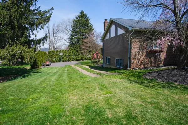 Upper Saucon Twp, PA 18034,4841 Apple Lane