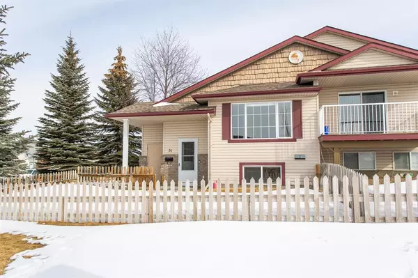 Red Deer, AB T4R 3C6,103 Addington DR #51