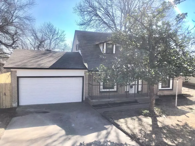 4379 Berke Road, Fort Worth, TX 76115