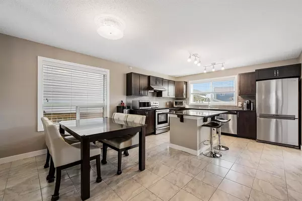 Calgary, AB T3M 1R1,63 Sage Hill WAY NW