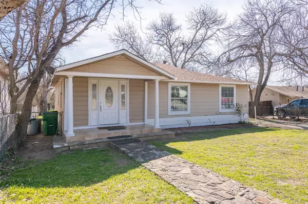 5717 Buchanan Street, Sansom Park, TX 76114