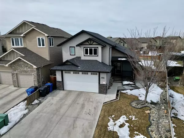 Lethbridge, AB T1K 5T5,147 Riverland Close W