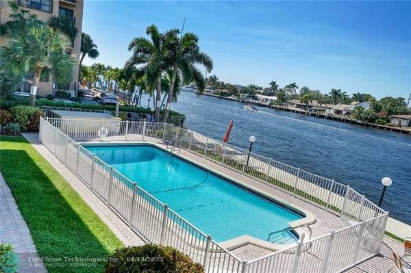 Pompano Beach, FL 33062,505 N Riverside Dr  #11