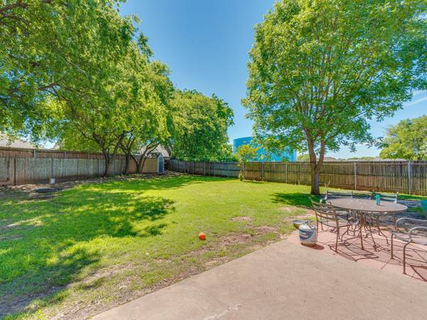 2213 Goose Down Court, Midlothian, TX 76065